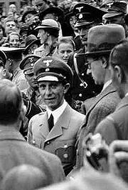 180px-Joseph_Goebbels_beim_Reichsparteitag