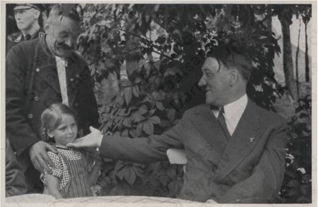 Capture Hitler und Kind